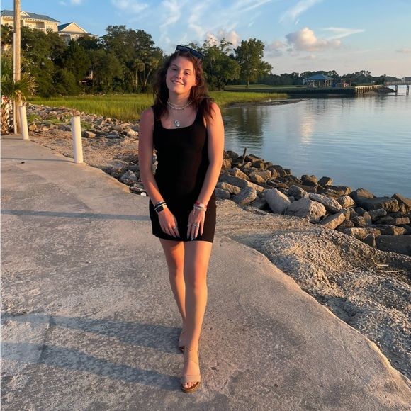 Meet your Posher, Emma - Picture 8 of 8